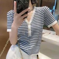 [COD] Korean version 2022 new temperament all-match striped V-neck pearl button short short-sleeved sweater top women