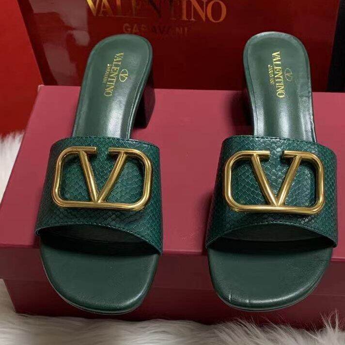 2023-new-womens-slippers-low-and-medium-heels-hardware-celebrity-style-imported-cowhide-mules-slides