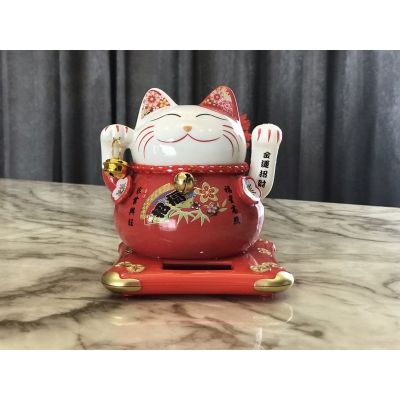 สินค้าใหม่ Lucky Cat แมวกวักญี่ปุ่น แมวกวักนำโชค พลังงานแสงอาทิตย์ ทำจากเซรามิค แมวกวัก ขนาดสูง 14cm สีแดง
