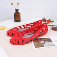 Breathable hollow birds nest jelly female summer sandals flat bottom soft gum comfortable hole shoe tide