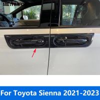 ขอบฝาครอบมือจับประตูด้านข้างสำหรับ Toyota Sienna 2021 2022 2023สติกเกอร์ป้องกันชามคาร์บอนไฟเบอร์อุปกรณ์เสริมตกแต่งรถหมวกครอปกระจกรถ