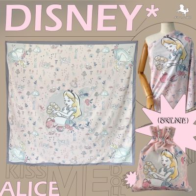 Kiss Me Doll - ผ้าพันคอ/ผ้าคลุมไหล่ Disney Alice in the wonderland ลาย Alice Cozy ขนาด 100x100 cm.