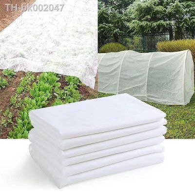 ∋❍ Non-Woven Fabric Plant Anti-freeze Cover Garden Frost Winter Plant Protecter Prevent Frostbite Thermal Insulation Cover Cloth