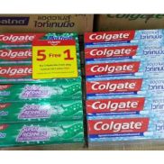 Kem Đánh Răng Hương Bạc Hà Colgate Maxfresh Cooling Crystals 160g