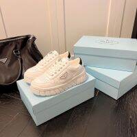 Pradaˉ Color Matching Thick-Soled Sneakers Round Toe Lace-Up Casual Shoes White