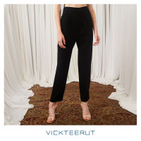 VICKTEERUT (ราคาปกติ 8,900-.) Re-Edition Front Pleat Trousers กางเกงขายาว จีบหน้า สีดำ