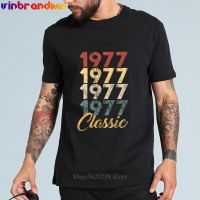 Retro The 70S Clothing Vintage Classic 1977 T Shirt Awesome MenS Birthday Born In 1977 T-Shirt Funny Made In 1977 Tees