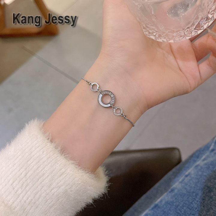 kang-jessy-สร้อยข้อมือแหวนเพทายหรูหราน้ำหนักเบาออกแบบเฉพาะสร้อยข้อมืออารมณ์ระดับไฮเอนด์เครื่องประดับมือปรับได้