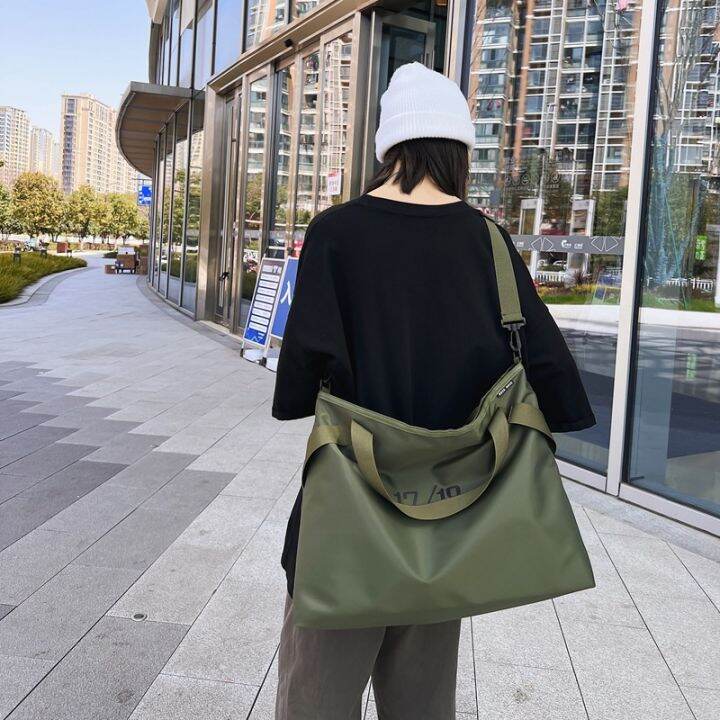 2023-new-large-capacity-shoulder-hand-bag-casual-and-lightweight-crossbody-big-bag-neutral-trendy-cool-travel-fitness-bag-women-2023