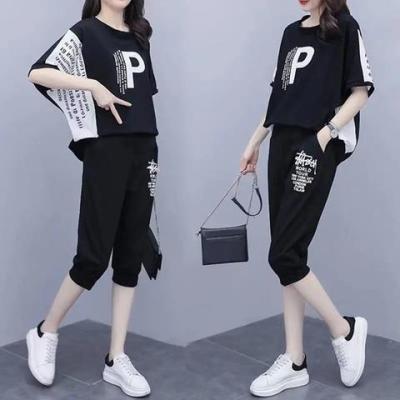 [Spot] loose belly-covering sportswear large size short sleeve casual summer womens clothing Capri pants suit two-piece suit 2023
