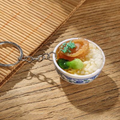 จี้พวงกุญแจอาหารจำลองทำจากพีวีซีชามข้าวเครื่องเคลือบสีฟ้าและสีขาวโมเดลอาหารอาหารสไตล์จีน