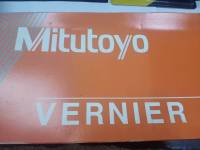 เวอร์เนียร์คาลิปเปอร์ 12" Mitutoyo 530-115