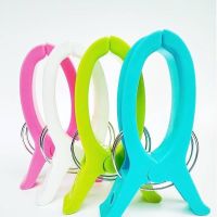 【cw】 4PCS Plastic Pegs Beach Clip Quilt Peg for Sunbed Lounger Clothespin Storage Tools !