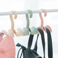 {HAOY Department Store} 360 Angle Rotation Closet Organizer Rod Hanger Handbag Storage Purse Bag Clothing Hanging Holder Storage Hooks Home Organizer