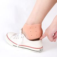 Silicone Heel Anti-crack Foot Cover Mens and Womens Heel Dry Crack Protection Cover Moisturizing Socks Heel Protection Cover Shoes Accessories