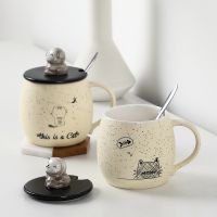 ถ้วยกาแฟแมวการ์ตูนน่ารักของขวัญเล็กๆสำหรับคู่นักเรียนถ้วยเซรามิกพร้อมฝาปิดแก้วกาแฟสำนักงานถ้วยนม