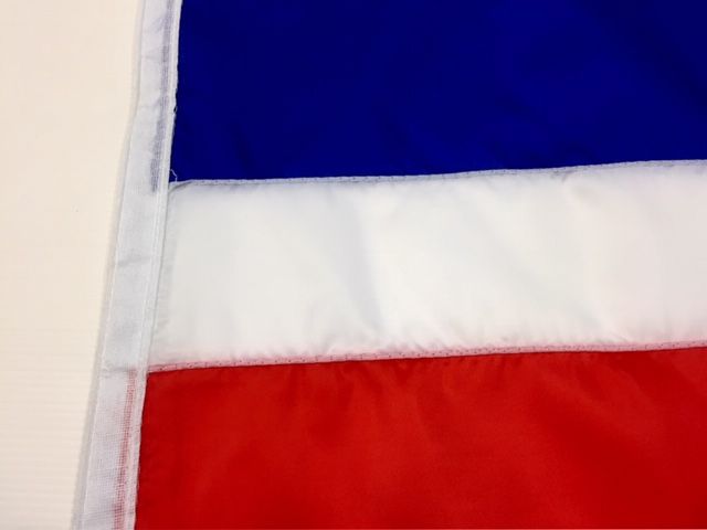 ธงชาติไทย-ขนาด-150x225ซม-ผ้าร่มสีสด-ธงหน่วยงาน-หน่วยงาน-สำนักงาน-กฐิน-ของใช้สำนักงาน-ธงไตรรงค์-โรงเรียน-โรงพยาบาล-ธงชาติไทย