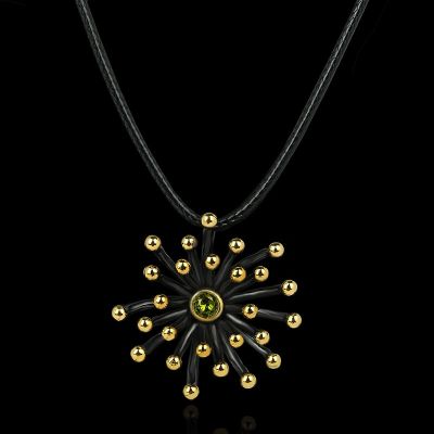 【CC】 2023 New Ethnic Pendant Gold Two-tone Necklace Women  39;s Clavicle Chain Sweater