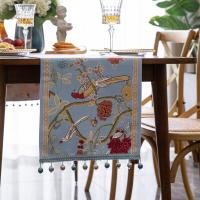 Table Runner Birds And Flowers Jacquard Fabric Table Runners for Home Decor Polyester Cotton Track on the Table Beads Tassel Decor House table coffee tea table TV counter decoration for wedding hotel dinner party