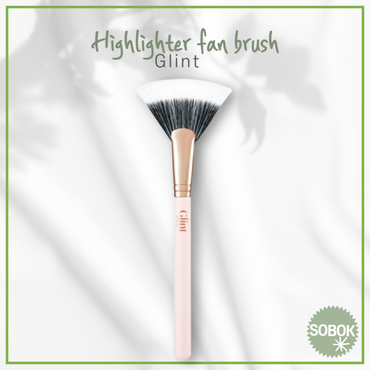 [Glint] Highlighter fan brush Lazada
