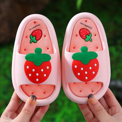 Girls Cute Slippers Kids Fruit Strawberry Home Slippers Non-Slip Indoor Bathroom Parents And Children Shoes Summer Outdoor Shoes