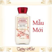 Dưỡng thể Bath&Body Works Japanese Cherry Blossom Body Lotion - 236ml.