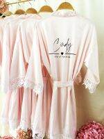 Personalisation Blush Robes Beautiful Sister Of The Bride Dressing Gowns Wedding Day Silk Satin Kimonos Maid Of Honor Robes 2023