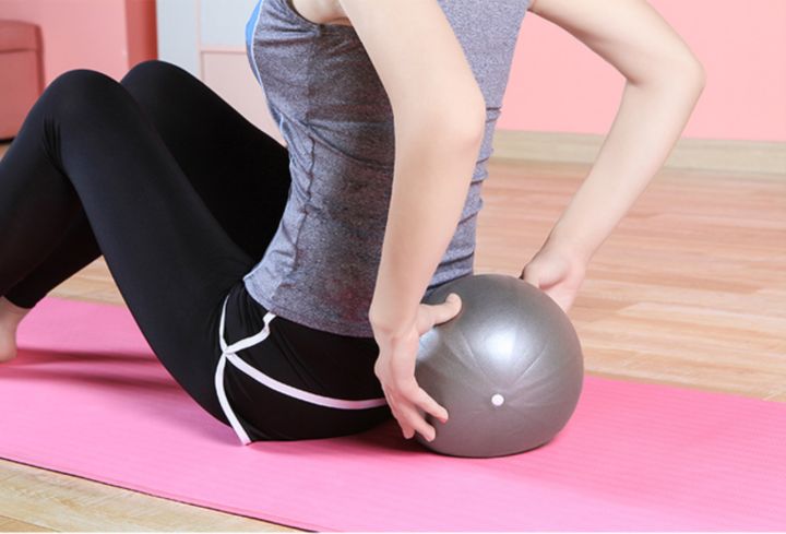 25cm-yoga-ball-exercise-gymnastic-fitness-pilates-ball-balance-exercise-gym-fitness-yoga-core-ball-indoor-training-yoga-ball