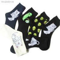 ▧ Unisex Male Female Hip-hop Street Style Skateboard Socks Funny Cat Base Cat Alien Middle Tube Socks 1 Pair Cartoon Socks