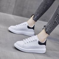 Men Women Top Quality Platform Sneakers Black Red White Shoes White Chunky Sneaker Unisex Vulcanize Classic Suede Vintage Shoes