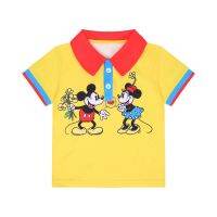 Mickey Minnies เสื้อโปโลแขนสั้นเด็กผู้ชาย,เสื้อโปโลมีปกแนวลำลองลายการ์ตูนมินิเมะทรงหลวมเสื้อผ้าเด็กสำหรับฤดูร้อนปี TXA23