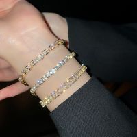 COD SDGREYRTYT ✨BELLA✨European and American fashion simple personality geometric zircon bracelet