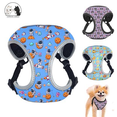 [HOT!] Reflective Dog Cat Harness Vest for Small Medium Dogs Breathable Adjustable Leash Puppy Vest Walking Dog Lead Leash Pet Products