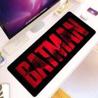 [HOT ZEXKLIOALQAQ 529] DC Hero Batman Mousepad HD การพิมพ์เกมคอมพิวเตอร์ล็อคขอบแผ่นรองเม้าส์กันลื่น XXL90x40cm คีย์บอร์ด PC โต๊ะ Pad