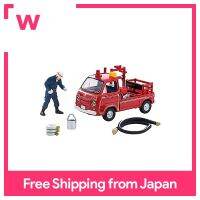 Tomikarama 1/64 LV-68c โบราณปั๊ม Subaru Sambar รถขนาดเล็กหล่อจากรถดับเพลิง + ABS/ตุ๊กตา PVC และชุดอุปกรณ์
