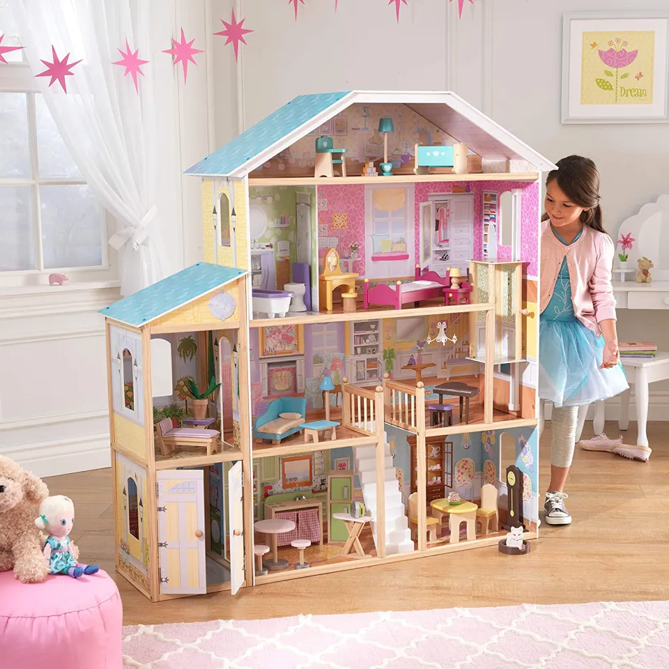 giant doll house