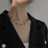 Creative New Rivet Cone Design Metal Pendant Punk Personality Trendy Women of Men Necklace Stainless Steel Jewelry Gift Fashion Chain Necklaces