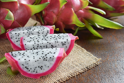 แก้วมังกร-แก้วมังกรเนื้อขาว-dragon-fruit-ราคา-1-ลูก