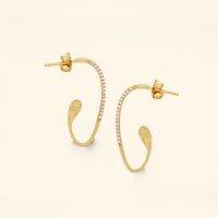 Shependence ต่างหูก้านปีนมินิฮาร์ท (Mini Heart Ear Crawler Earrings)