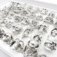 MIXMAX 30pcsLot Skull Rings for Men Women Silver Plated Skeleton Punk Mix Styles Biker Fashion Jewelry Gift Size 17-21