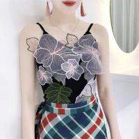 DD ฤดูร้อนกำมะหยี่สายเดี่ยวใหม่เกาหลีรุ่นปักดอกไม้หวานเสื้อกั๊กคอวีแฟชั่น