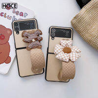 ?เคสมีสายรัดข้อมือลายหมีเสื้อขนเป็ดผ้าใบ3D เกาหลีหรูหราของ HOCE สำหรับ Samsung Z Flip 3 Flip 4 5G ฝาครอบที่มีที่วางสายรัดข้อมือย้อนยุคสำหรับ Zflip3กรอบ Zflip4