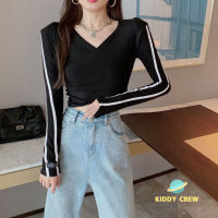 Kiddy Crew เสื้อแขนยาวฤดูใบไม้ร่วง  เสื้อยืดแขนยาวฝรั่งเศส  ทรงเข้ารูป  คอวี  อารมณ์คอสั้น  เสื้อสีทึบ  เสื้อยืดเเฟชั่น