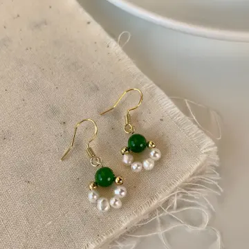 18 Karat Gold Jade Diamond Stud Earrings For Sale at 1stDibs | jade earrings  studs, jade earrings gold, jade gold earrings