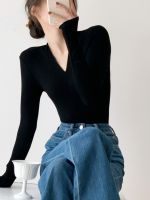 original Uniqlo NEW Early spring and autumn 2023 new style black long-sleeved bottoming shirt for women with sweater slim fit v-neck knitted top trendy