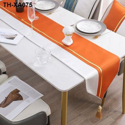 Table of contemporary and contracted light luxury high-end tea cloth strip TV eat edge is a rectangle