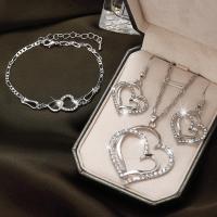 Luxury Heart Necklace Bracelet