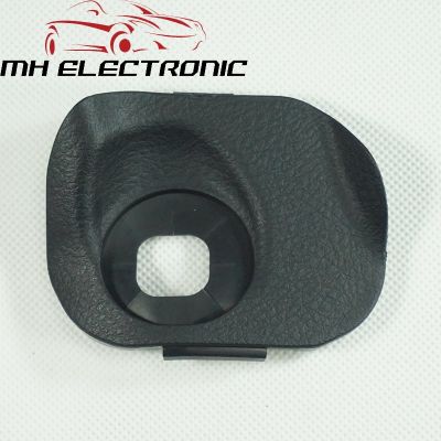 สำหรับ Toyota Camry (Hybrid) 2011ฝาครอบพวงมาลัย Gap Cruise Control Switch Cover 45186 06300 C0 4518606300C0