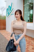 Sirawan เสื้อกล้ามคอเหลี่ยม สไตล์มินิมอล เรียบหรูดูดี