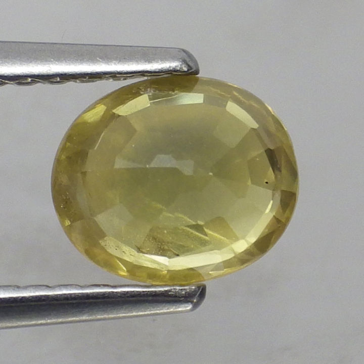 พลอย-แซฟไฟร์-บุษราคัม-แท้-ธรรมชาติ-natural-yellow-sapphire-1-35-กะรัต